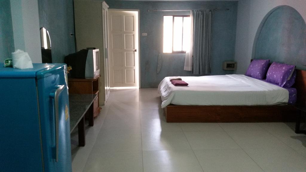 Kc'S Hideaway Hotel Jomtien Beach Buitenkant foto