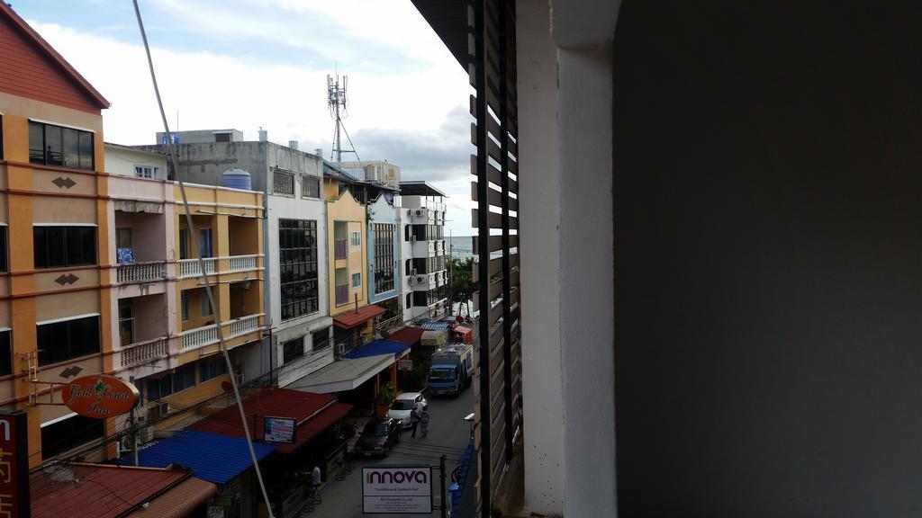 Kc'S Hideaway Hotel Jomtien Beach Buitenkant foto