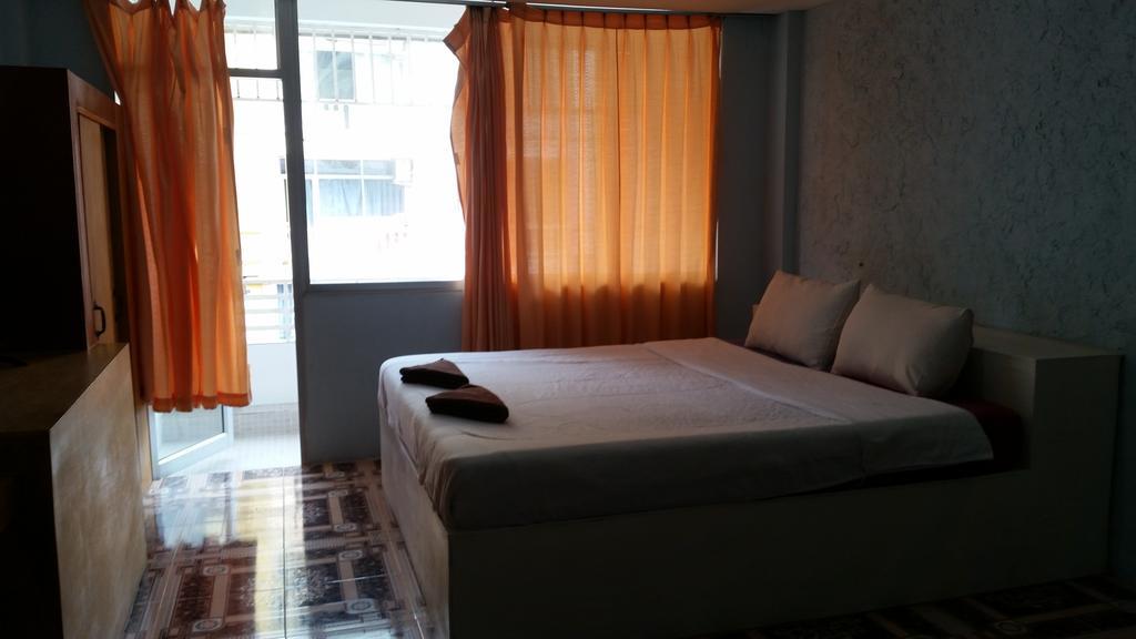 Kc'S Hideaway Hotel Jomtien Beach Buitenkant foto